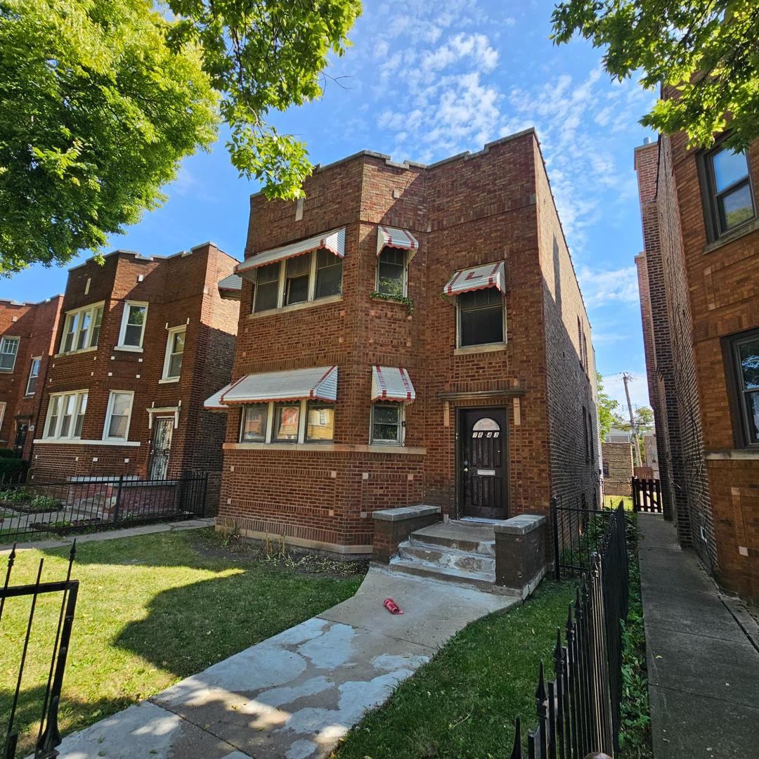 7843 S Honore Street, Chicago, IL 60620