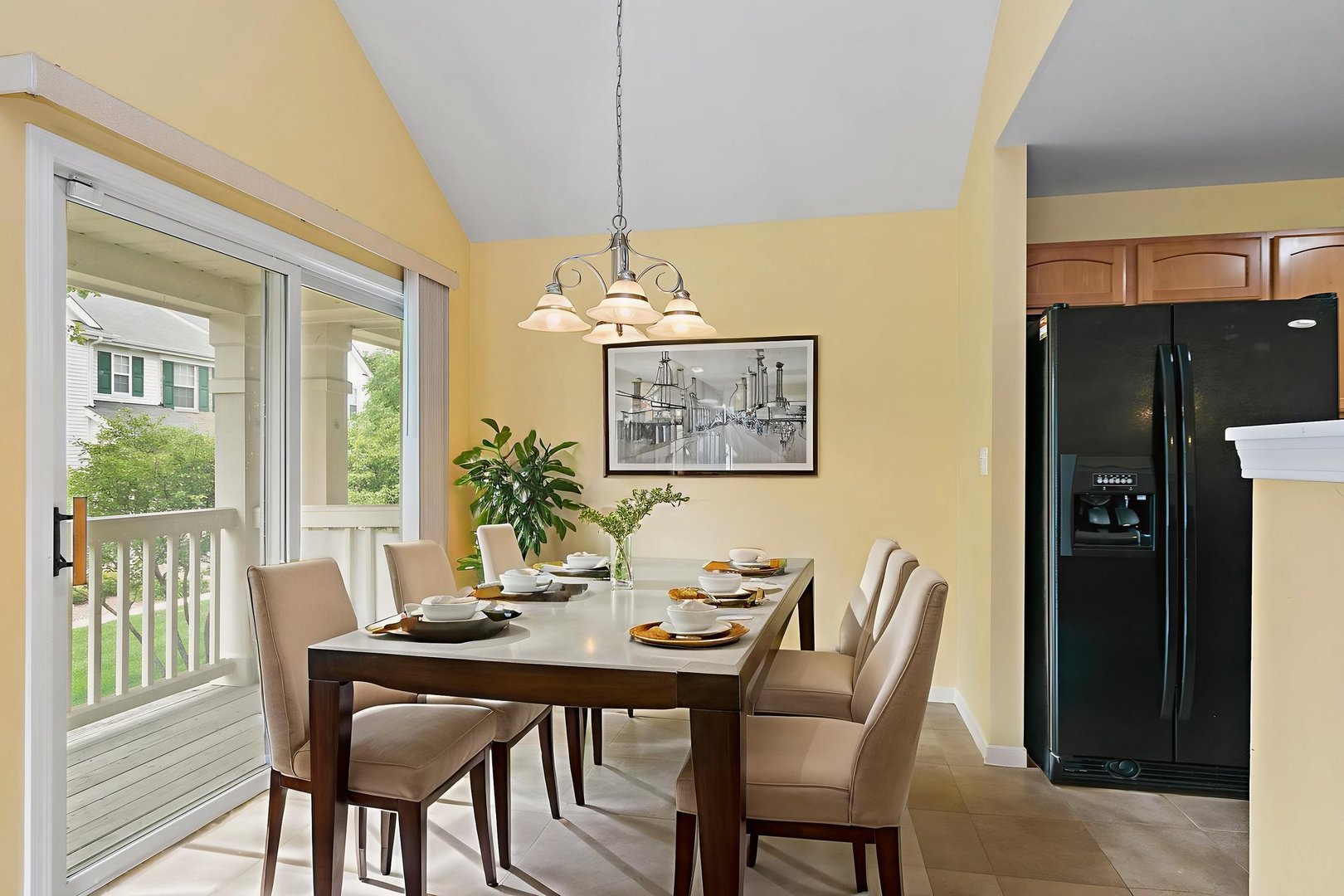 870 Clover Lane, Pingree Grove, IL 60140