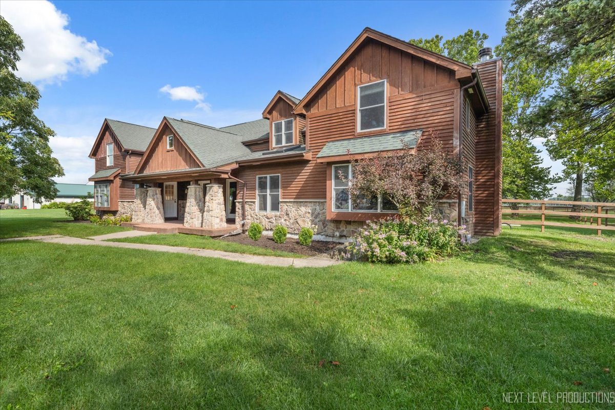 13753 Mckanna Road, Minooka, IL 60447