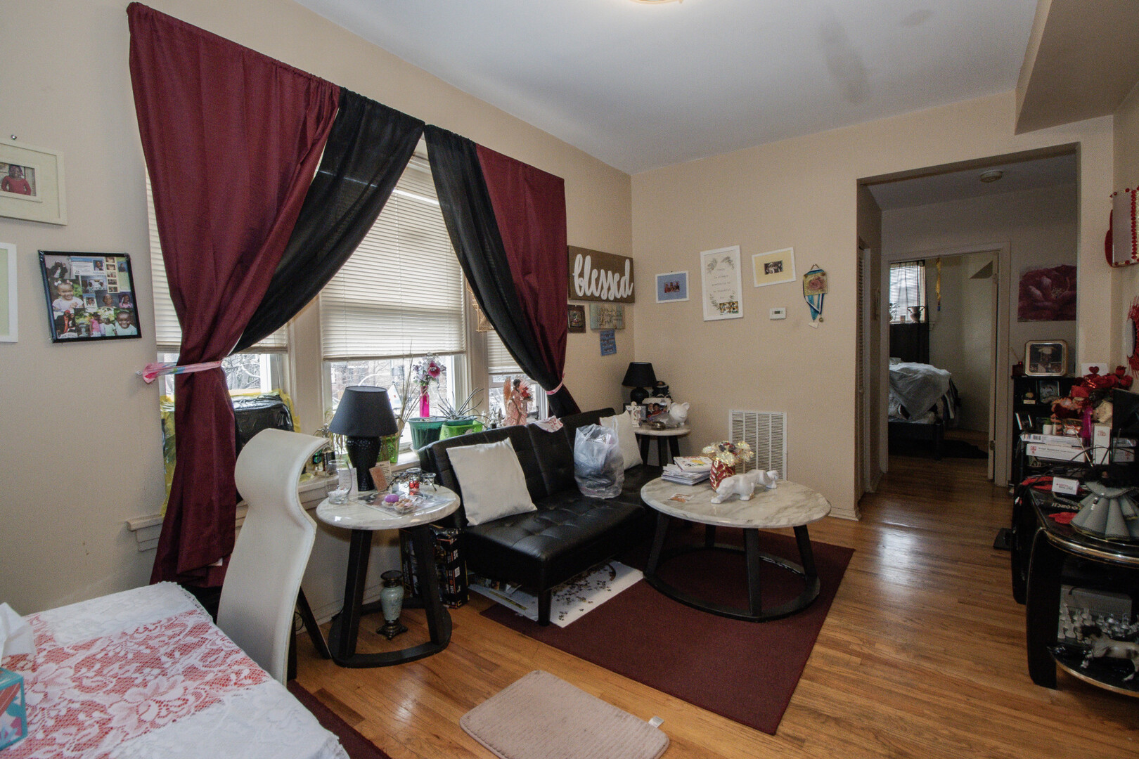 3345 W HURON Street, Chicago, IL 60624