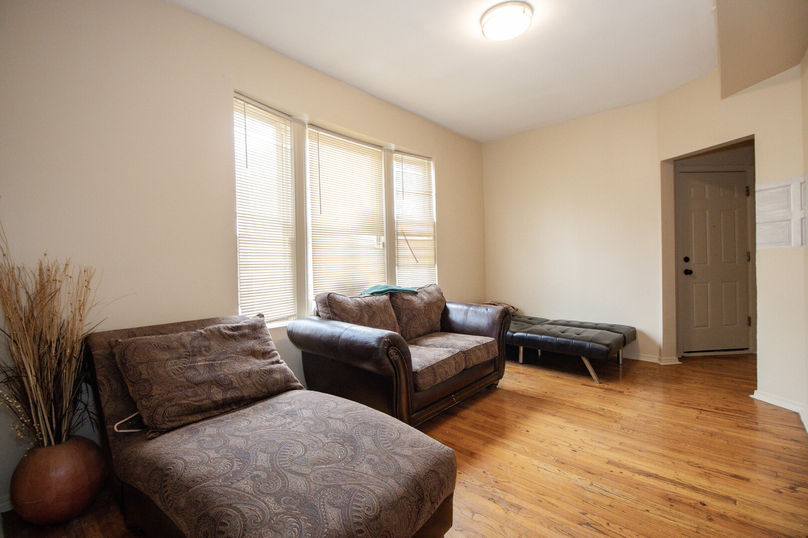 3345 W HURON Street, Chicago, IL 60624