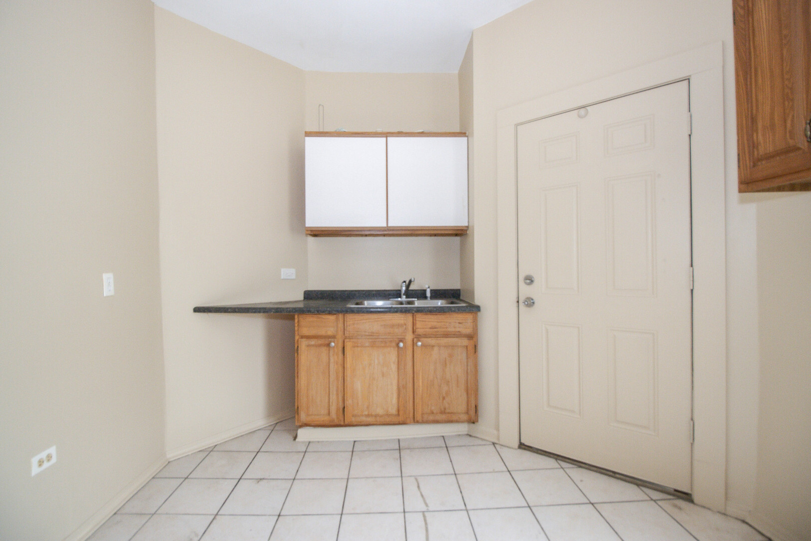 3345 W HURON Street, Chicago, IL 60624