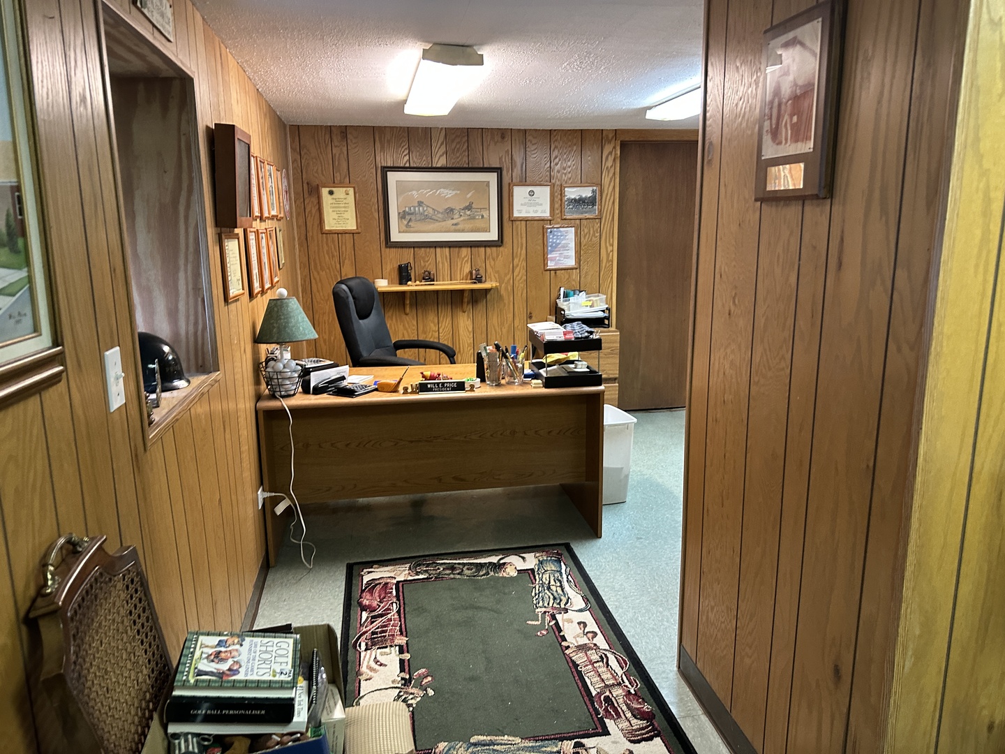 8101 White Avenue, Lyons, IL 60534