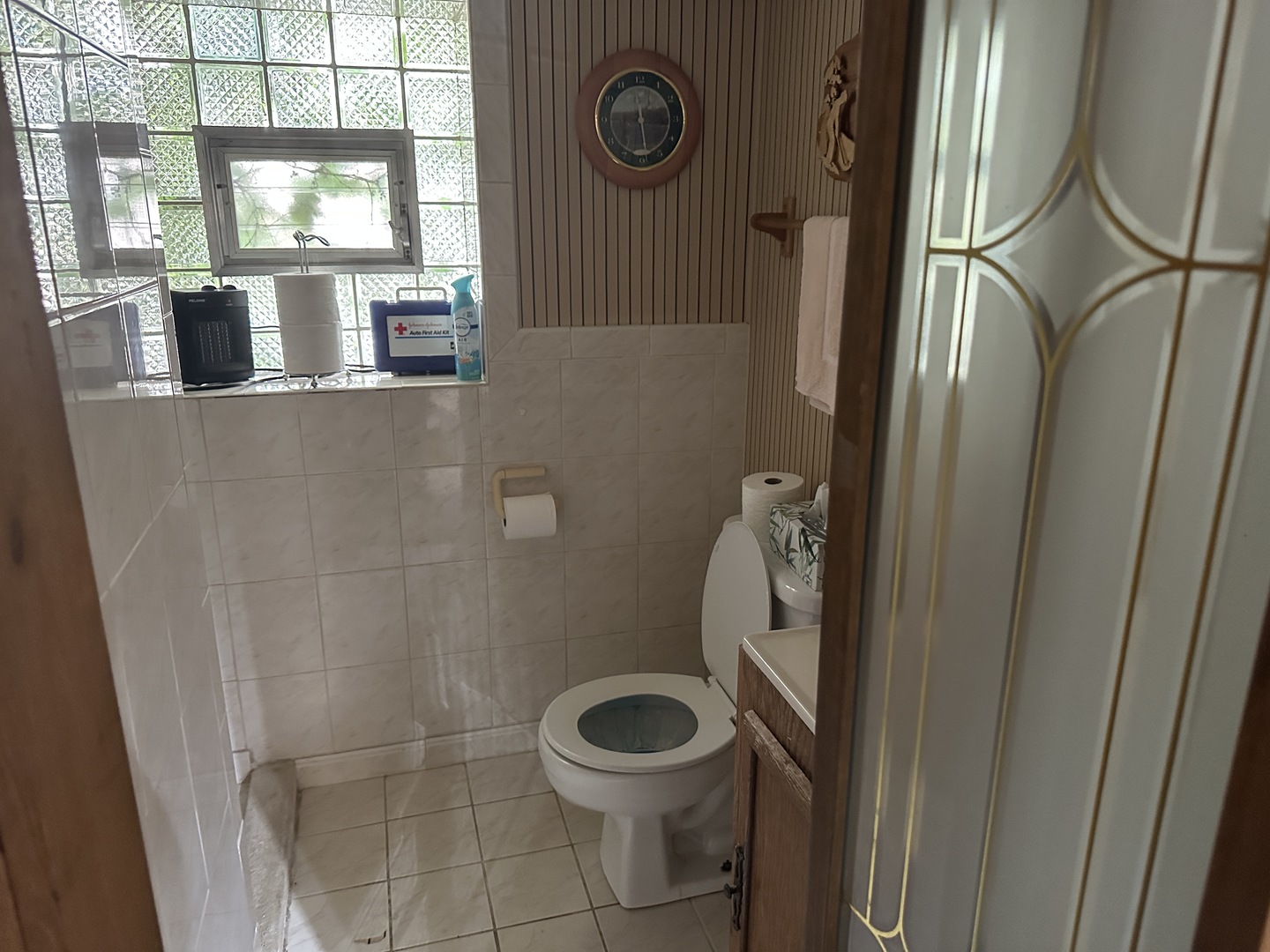 8101 White Avenue, Lyons, IL 60534