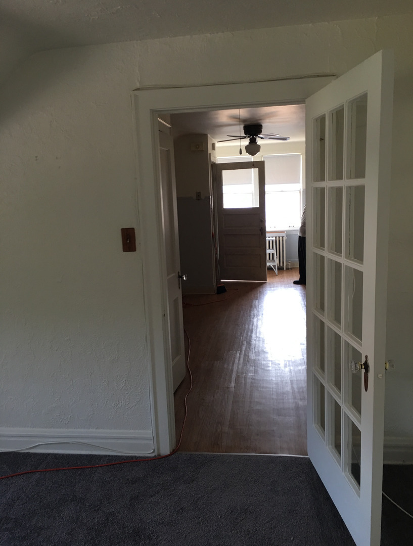 8101 White Avenue, Lyons, IL 60534