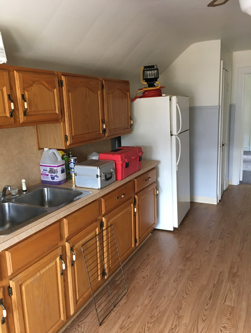 8101 White Avenue, Lyons, IL 60534