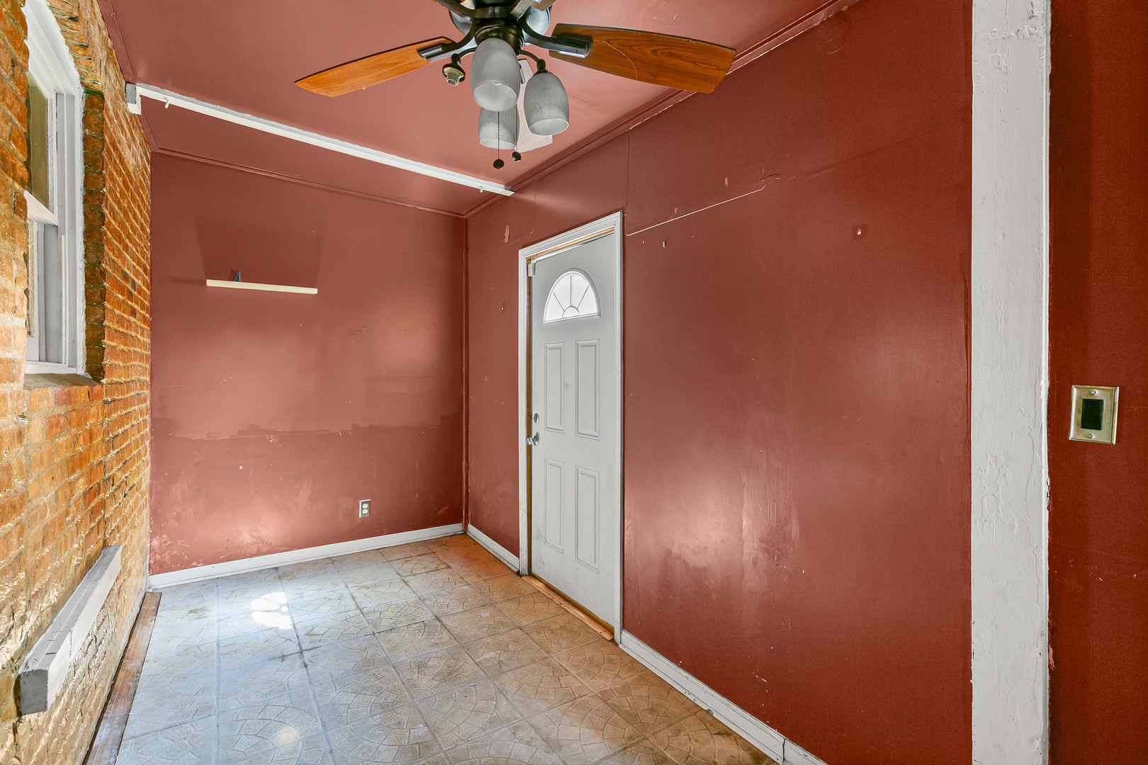 6837 S Michigan Avenue, Chicago, IL 60637