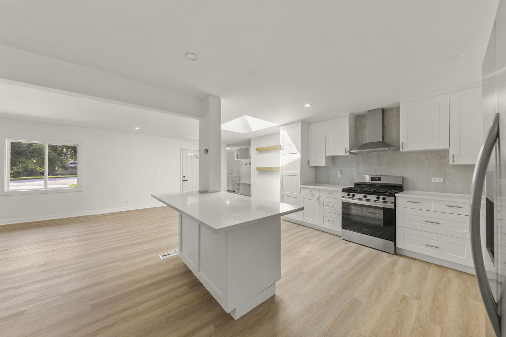 24726 W Pleasant Court, Plainfield, IL 60586