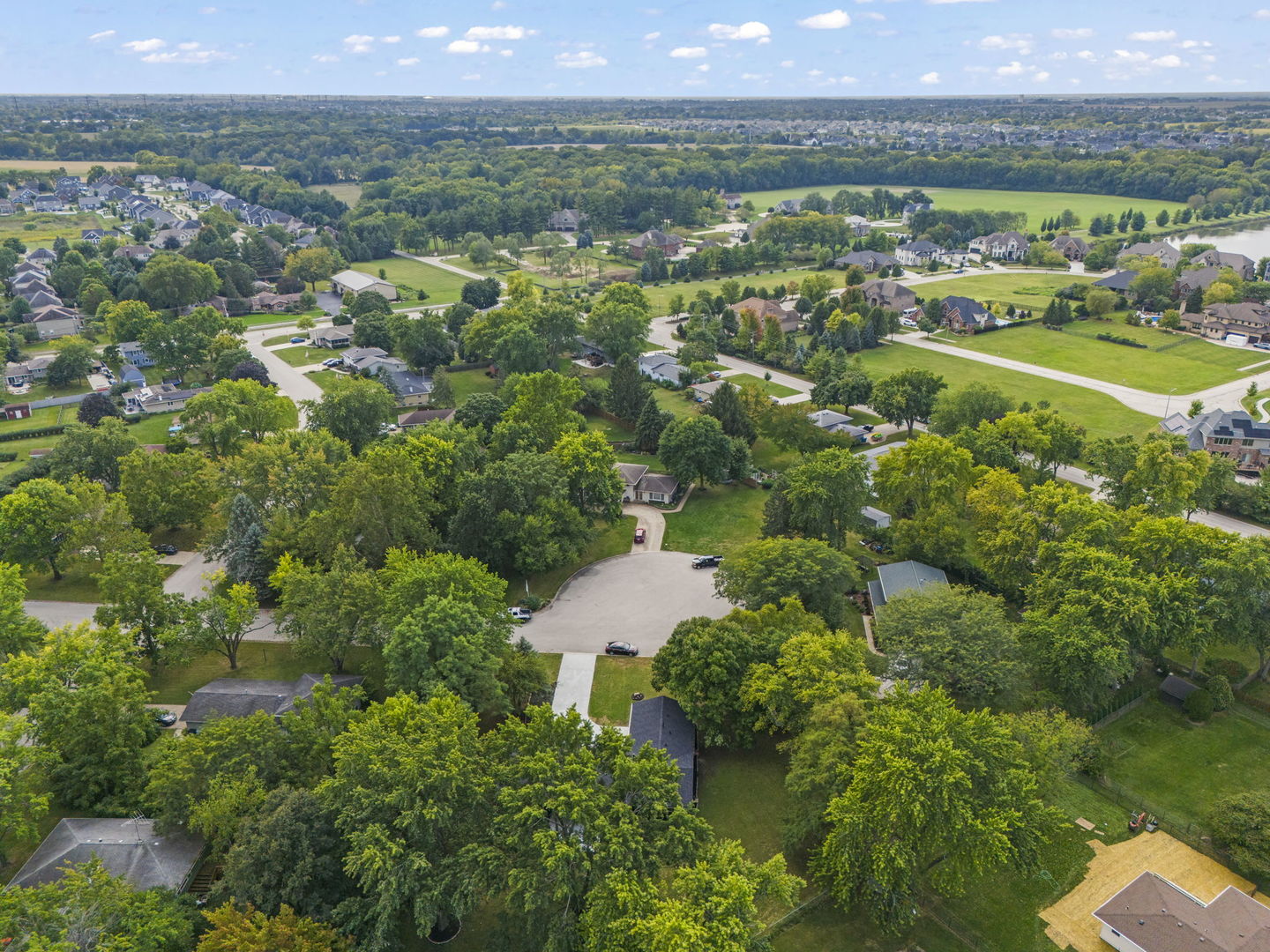 24726 W Pleasant Court, Plainfield, IL 60586