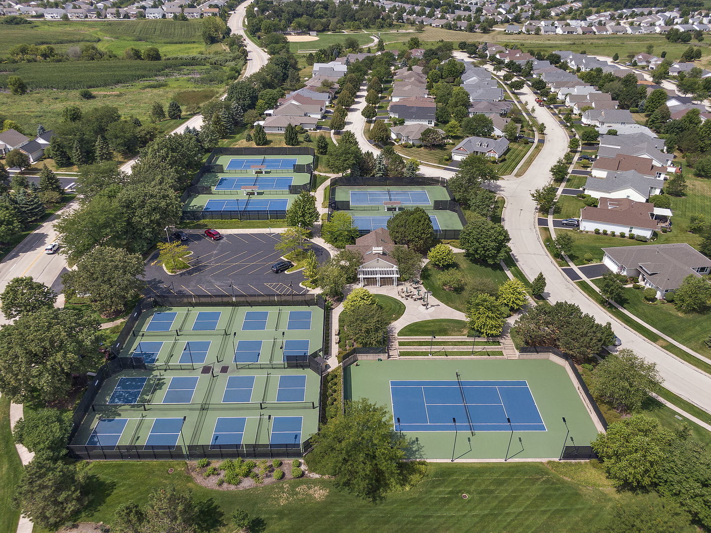 11773 Wildrose Drive, Huntley, IL 60142