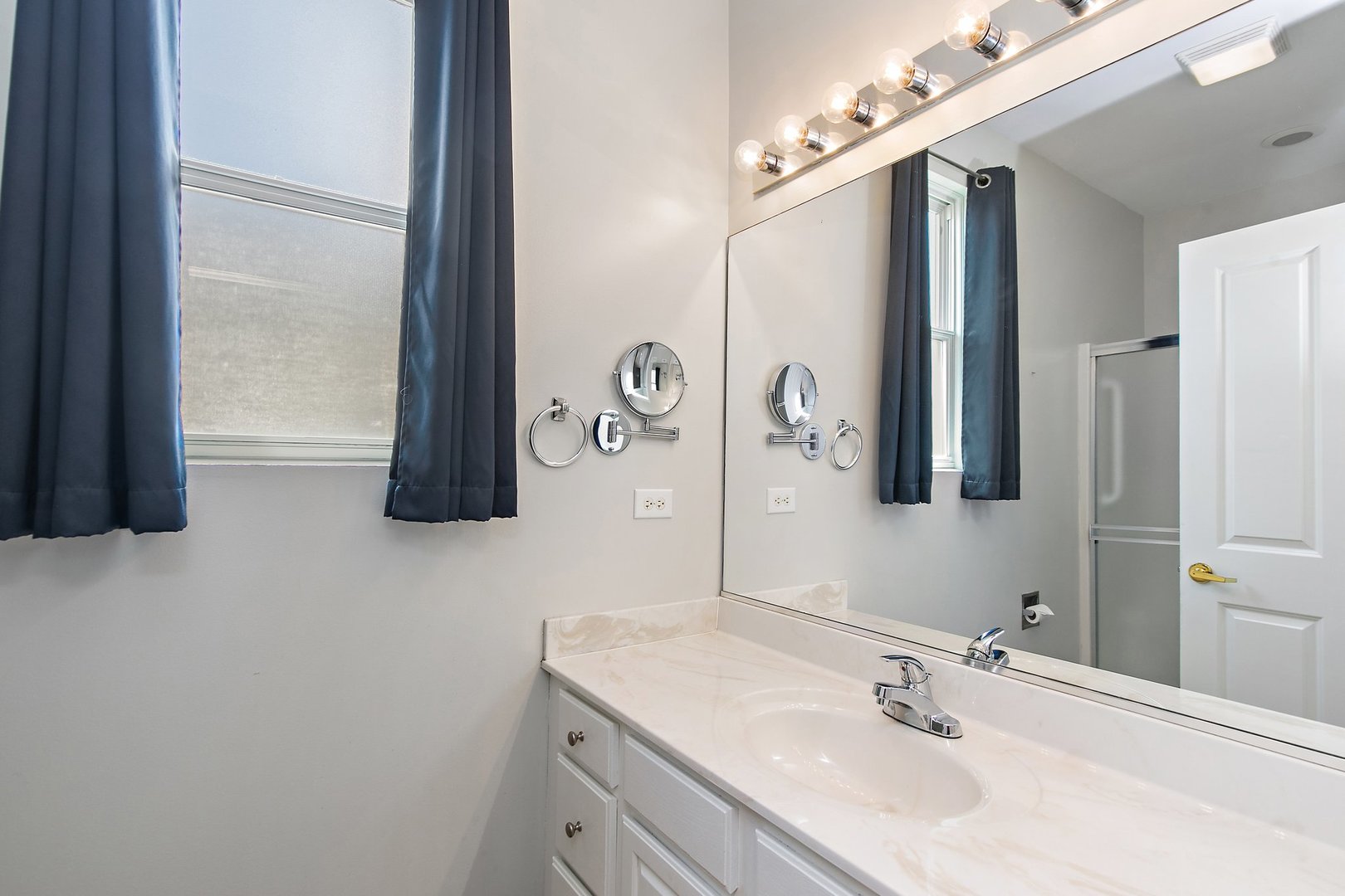 11773 Wildrose Drive, Huntley, IL 60142