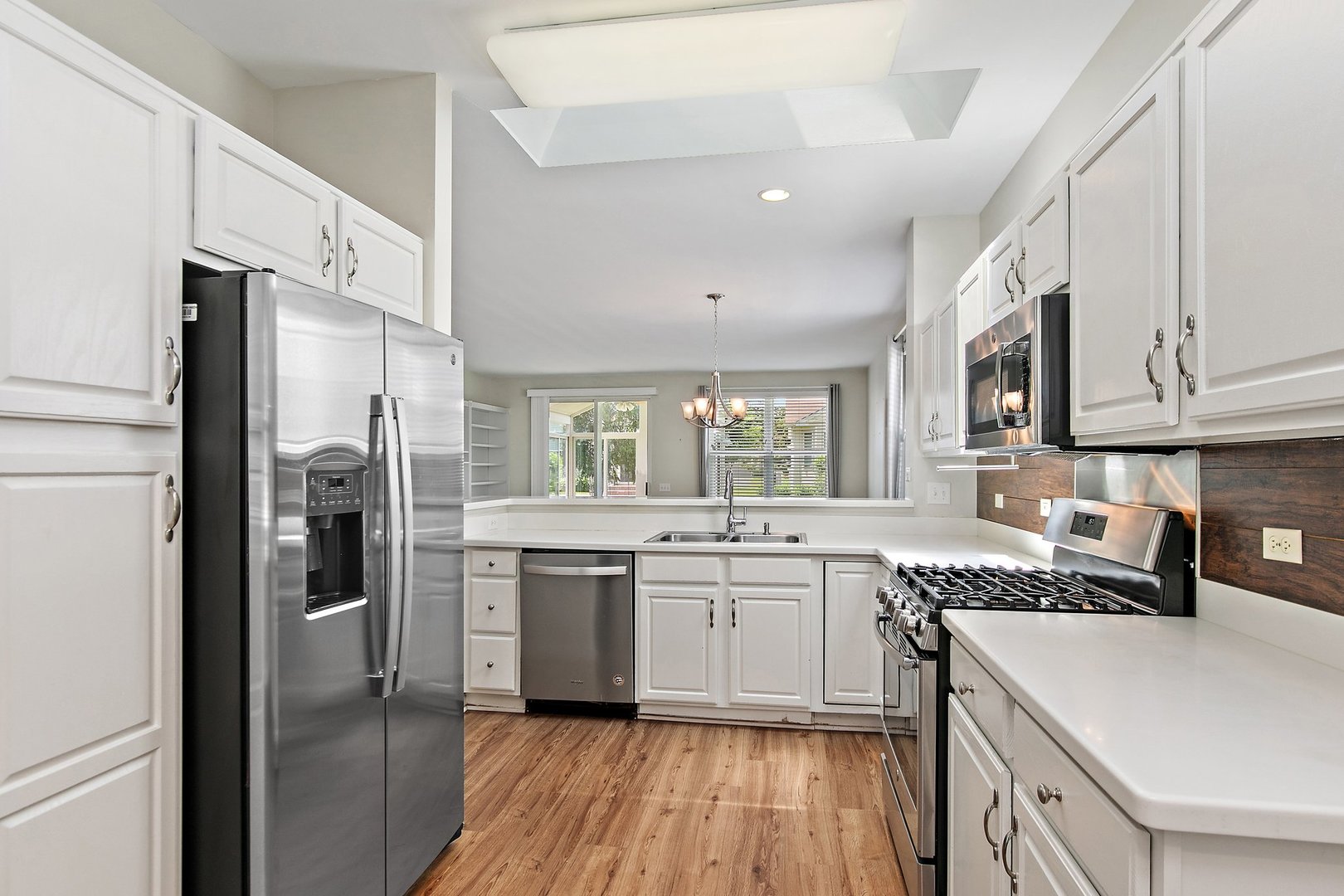 11773 Wildrose Drive, Huntley, IL 60142