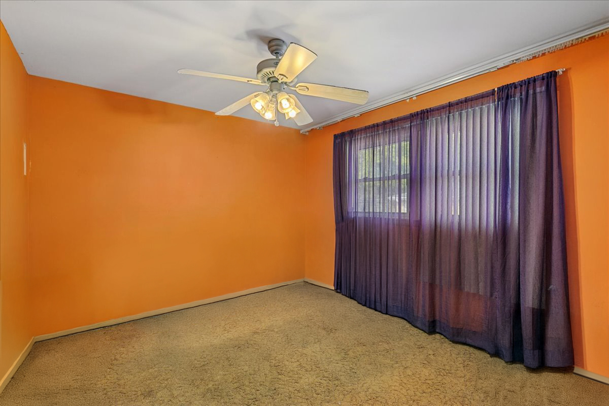 16400 University Avenue, South Holland, IL 60473