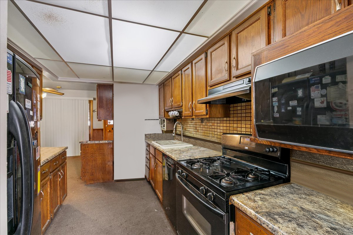 16400 University Avenue, South Holland, IL 60473