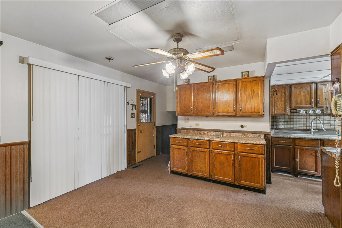 16400 University Avenue, South Holland, IL 60473