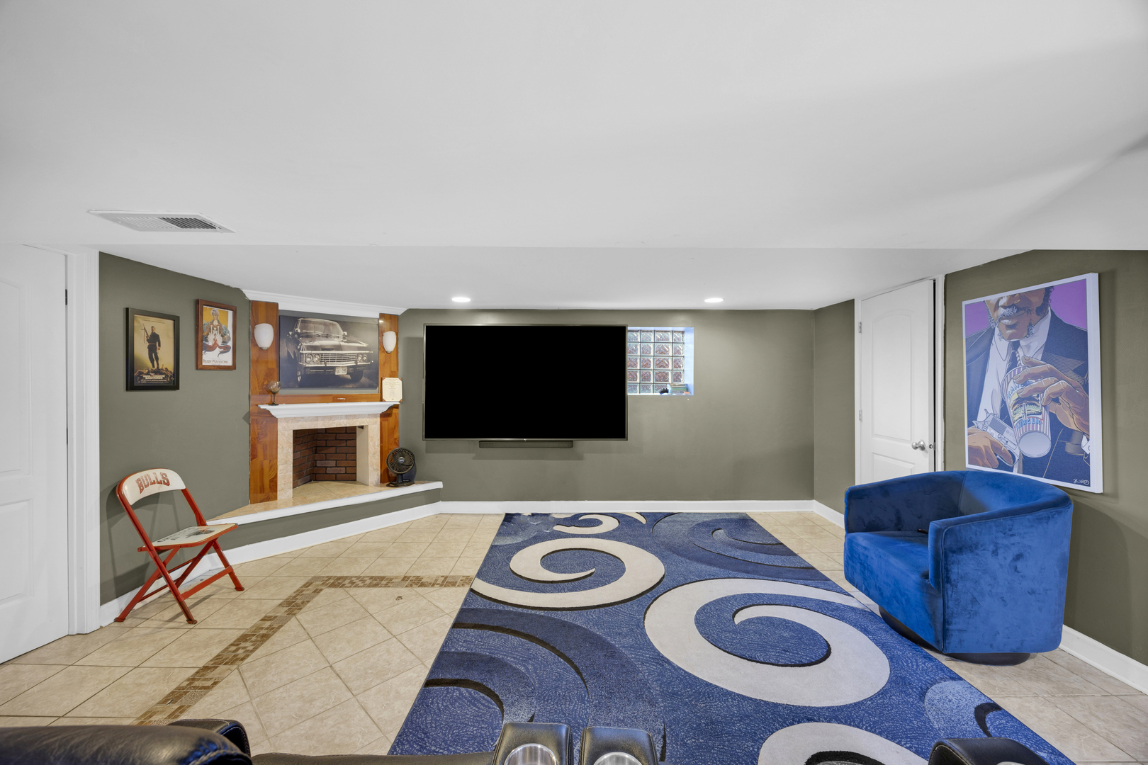 7801 S Hermitage Avenue, Chicago, IL 60620