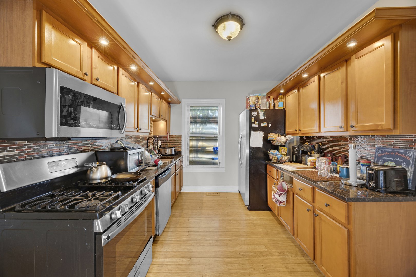 7801 S Hermitage Avenue, Chicago, IL 60620