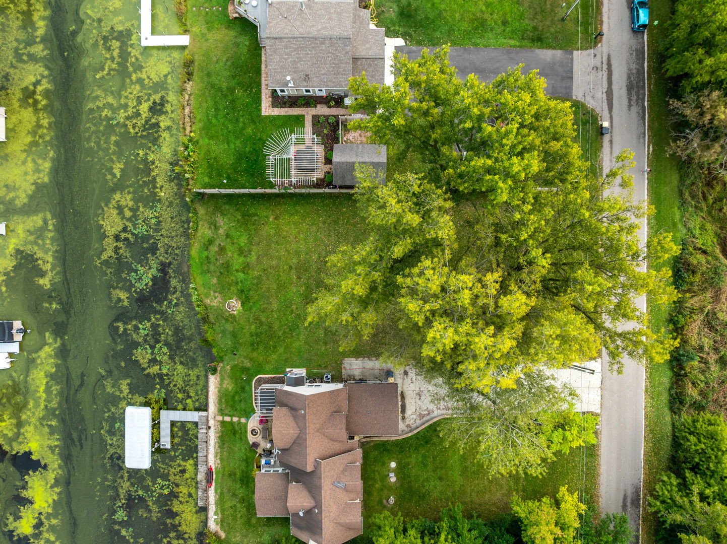26118 W Oak Avenue, Antioch, IL 60002