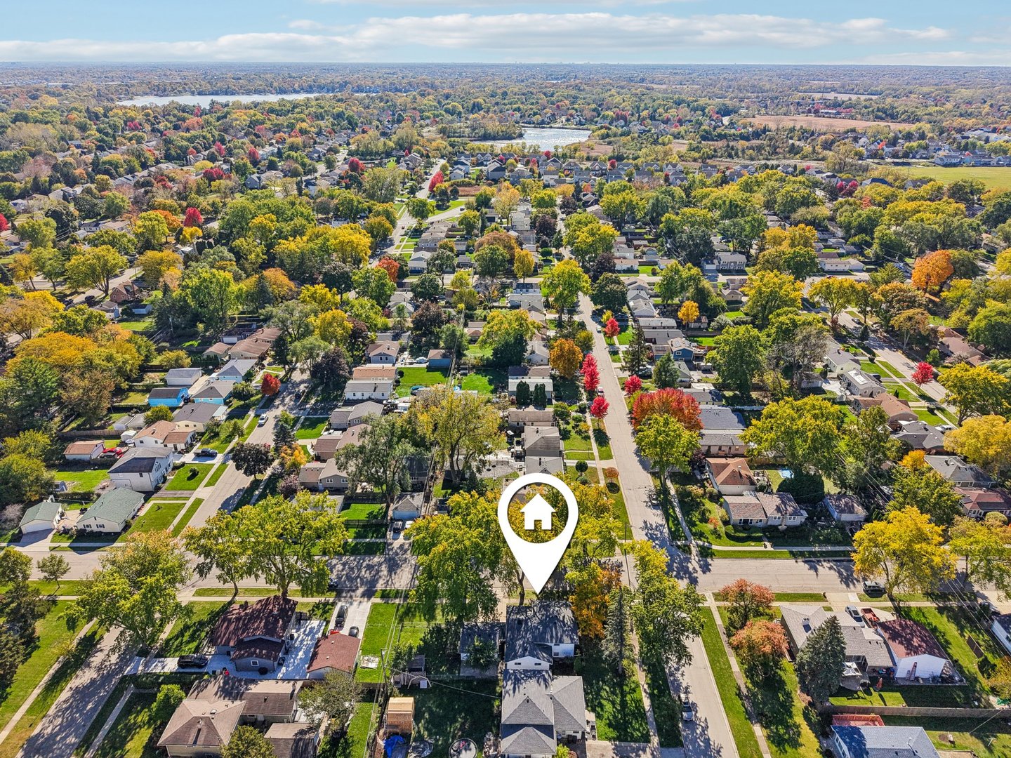 207 N Idlewild Avenue, Mundelein, IL 60060