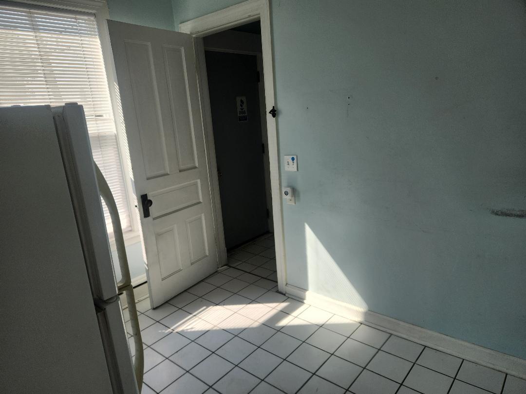 1305 Court Street, McHenry, IL 60050