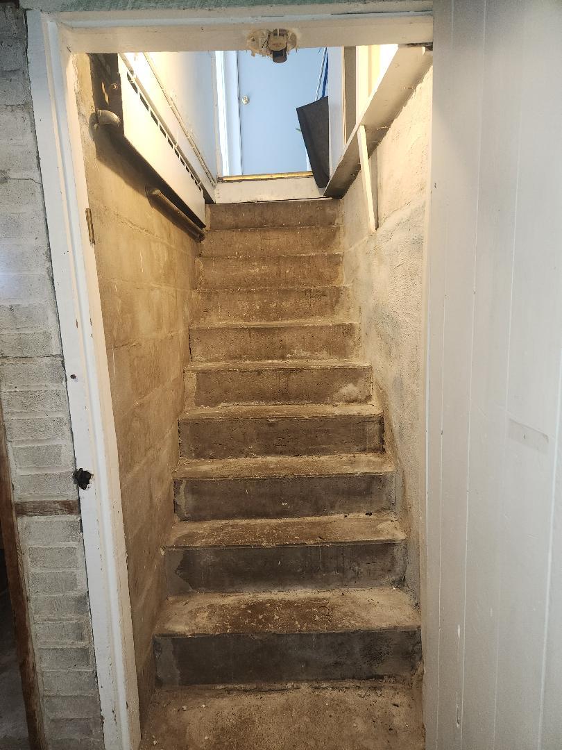 1305 Court Street, McHenry, IL 60050