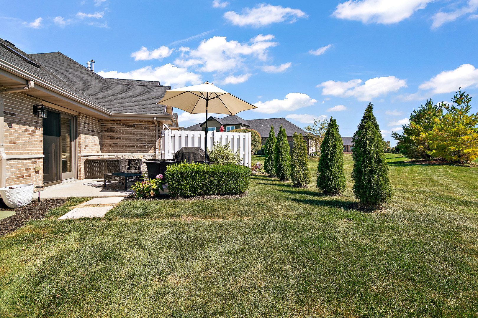 2124 Sky Harbor Drive, New Lenox, IL 60451