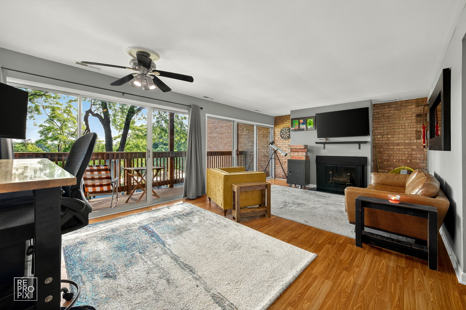 5801 Oakwood Drive #D, Lisle, IL 60532