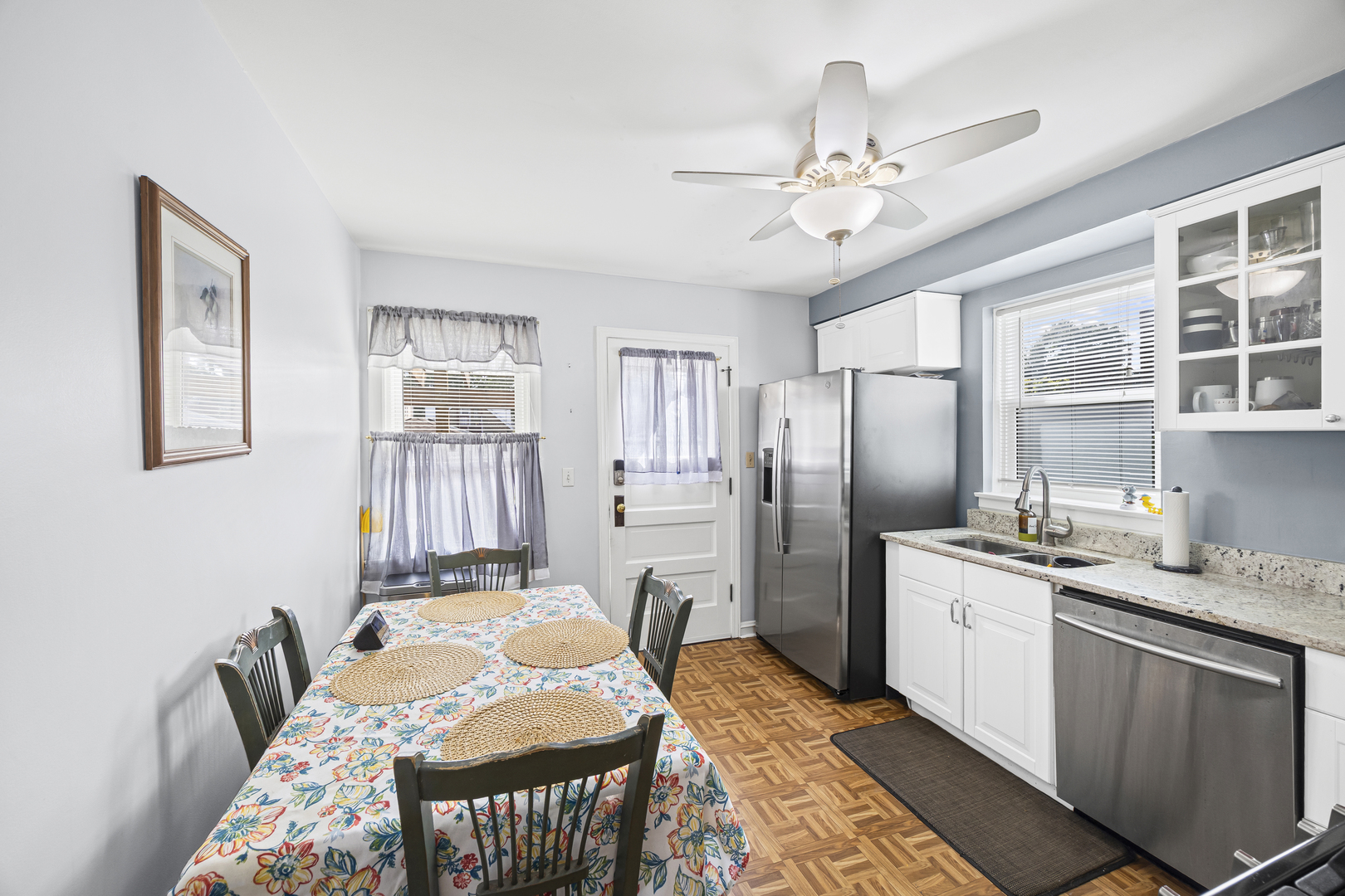 6039 S Kilbourn Avenue, Chicago, IL 60629