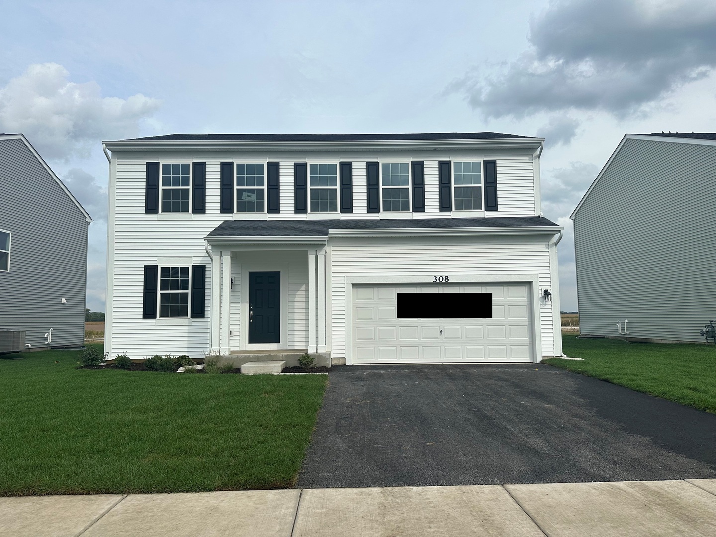 308 Monica Lane, Oswego, IL 60543