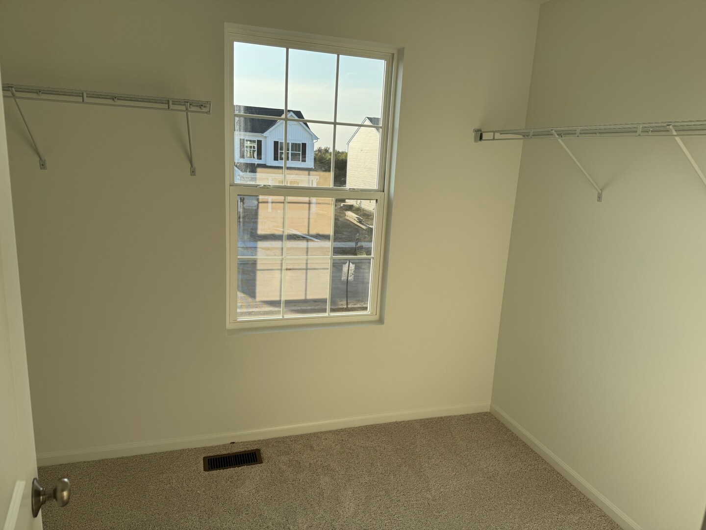 308 Monica Lane, Oswego, IL 60543