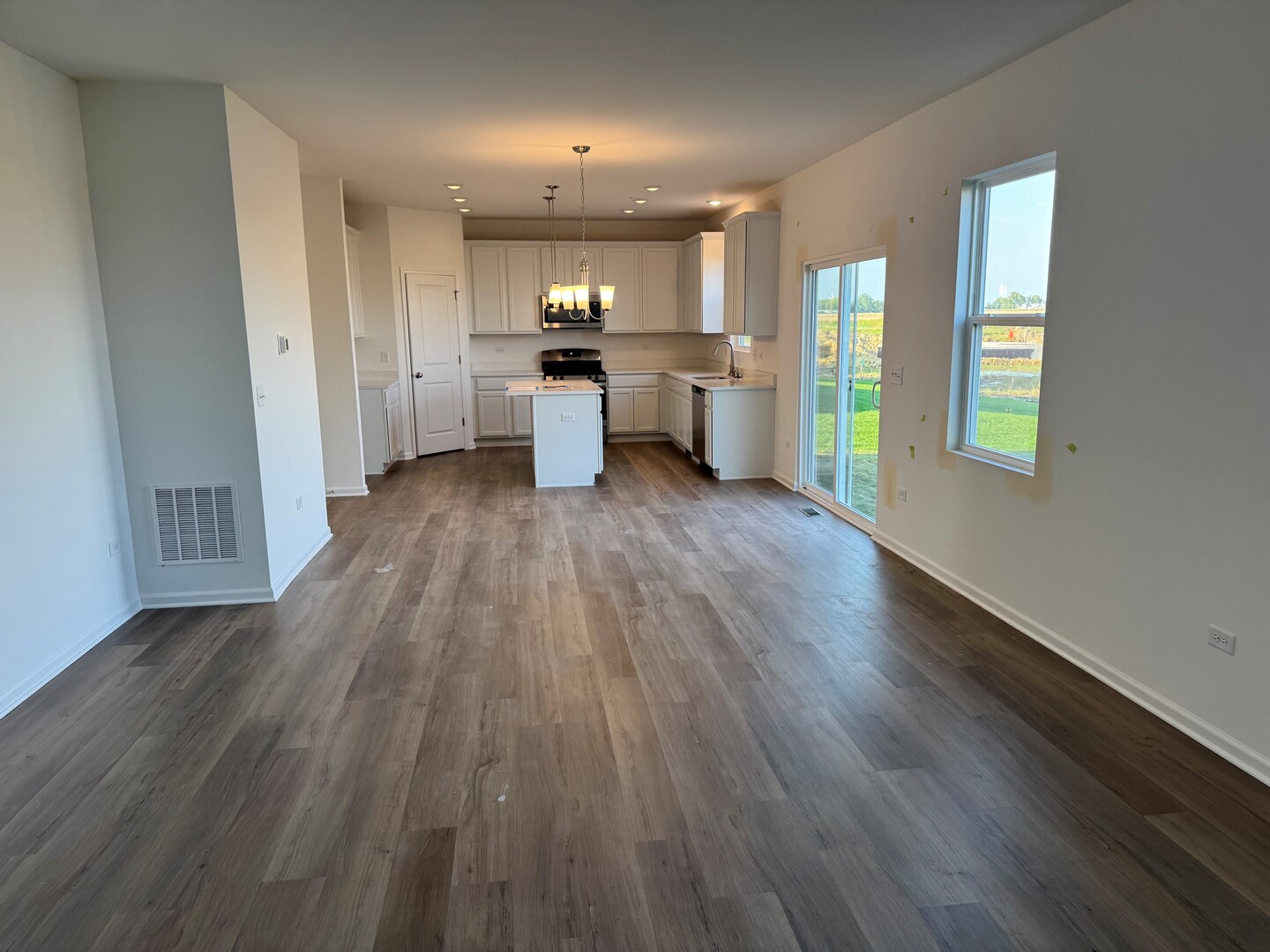 308 Monica Lane, Oswego, IL 60543