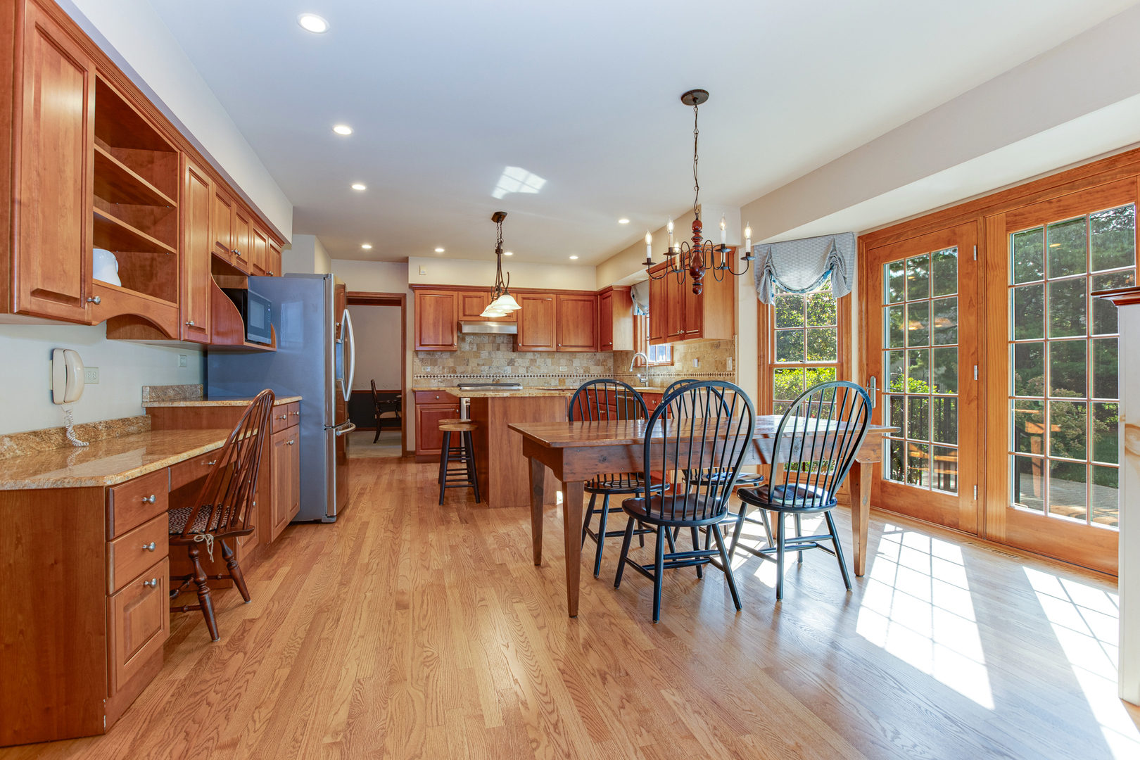 582 Partridge Drive, West Chicago, IL 60185