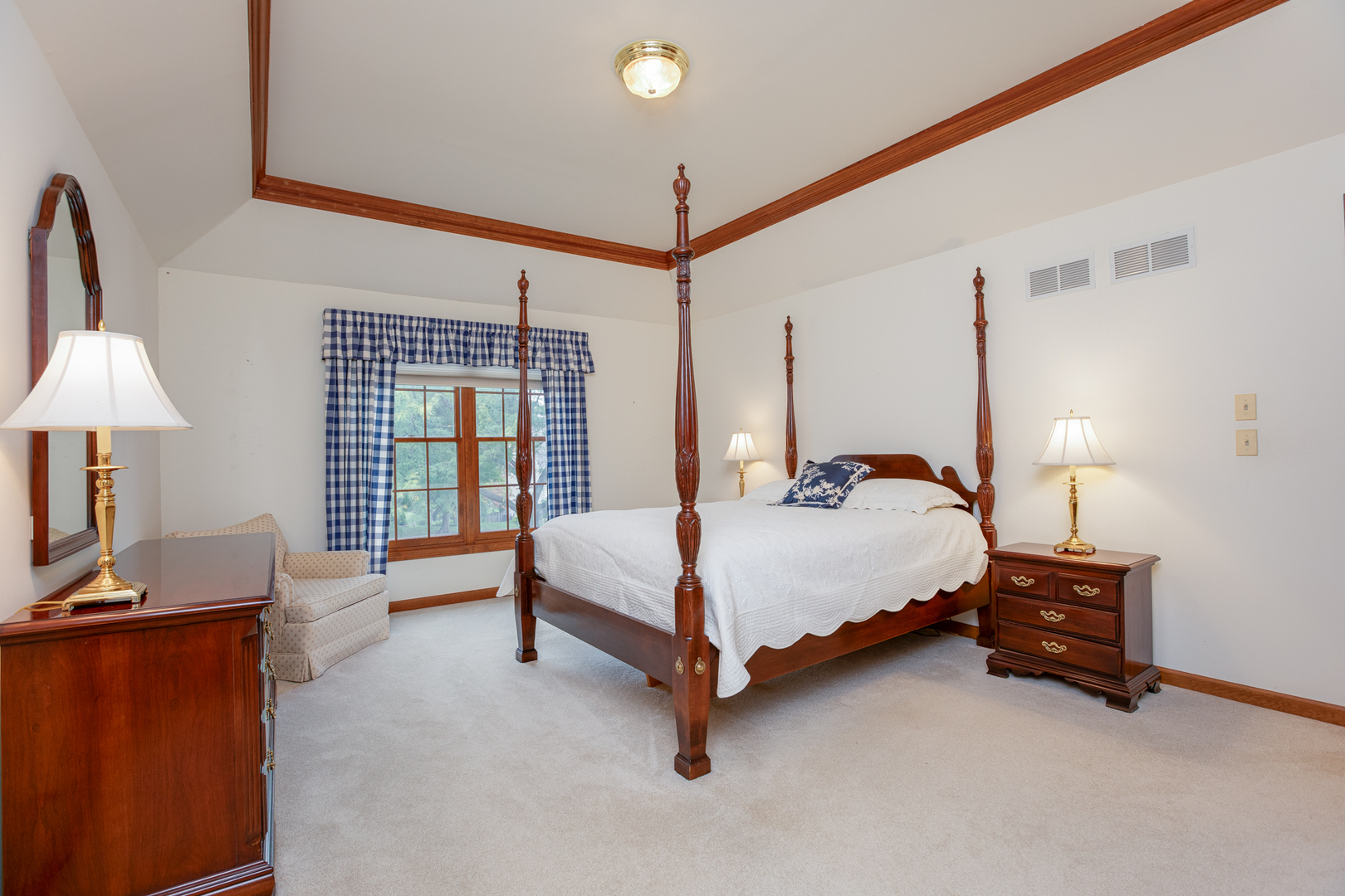 582 Partridge Drive, West Chicago, IL 60185