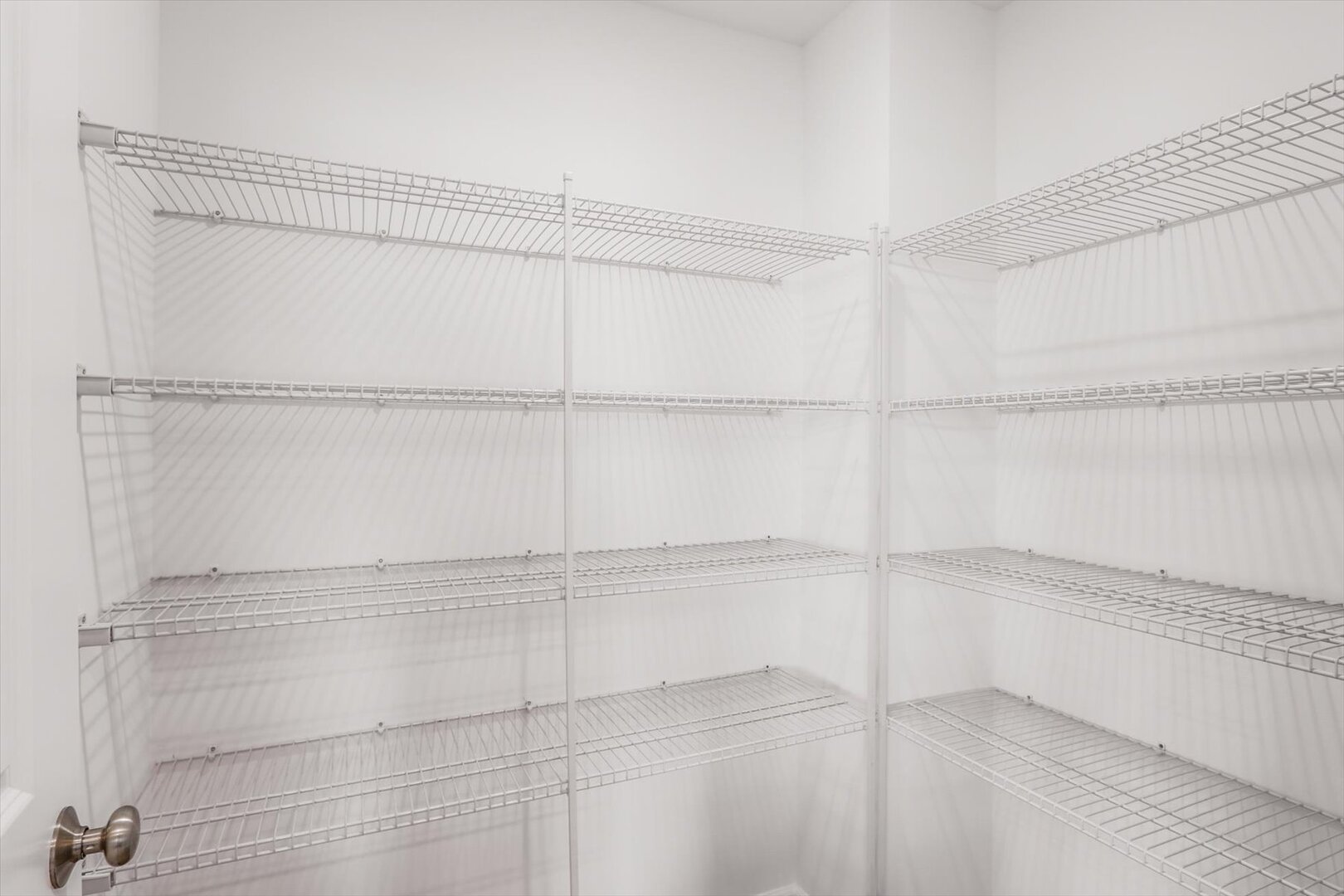 163 Piper Glen Avenue, Oswego, IL 60543