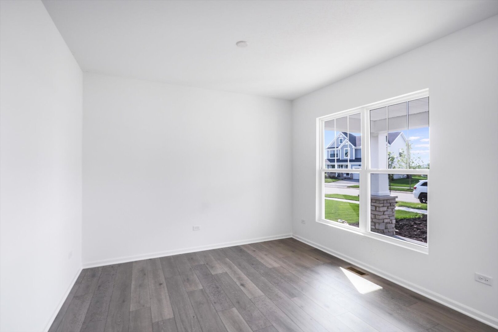 163 Piper Glen Avenue, Oswego, IL 60543