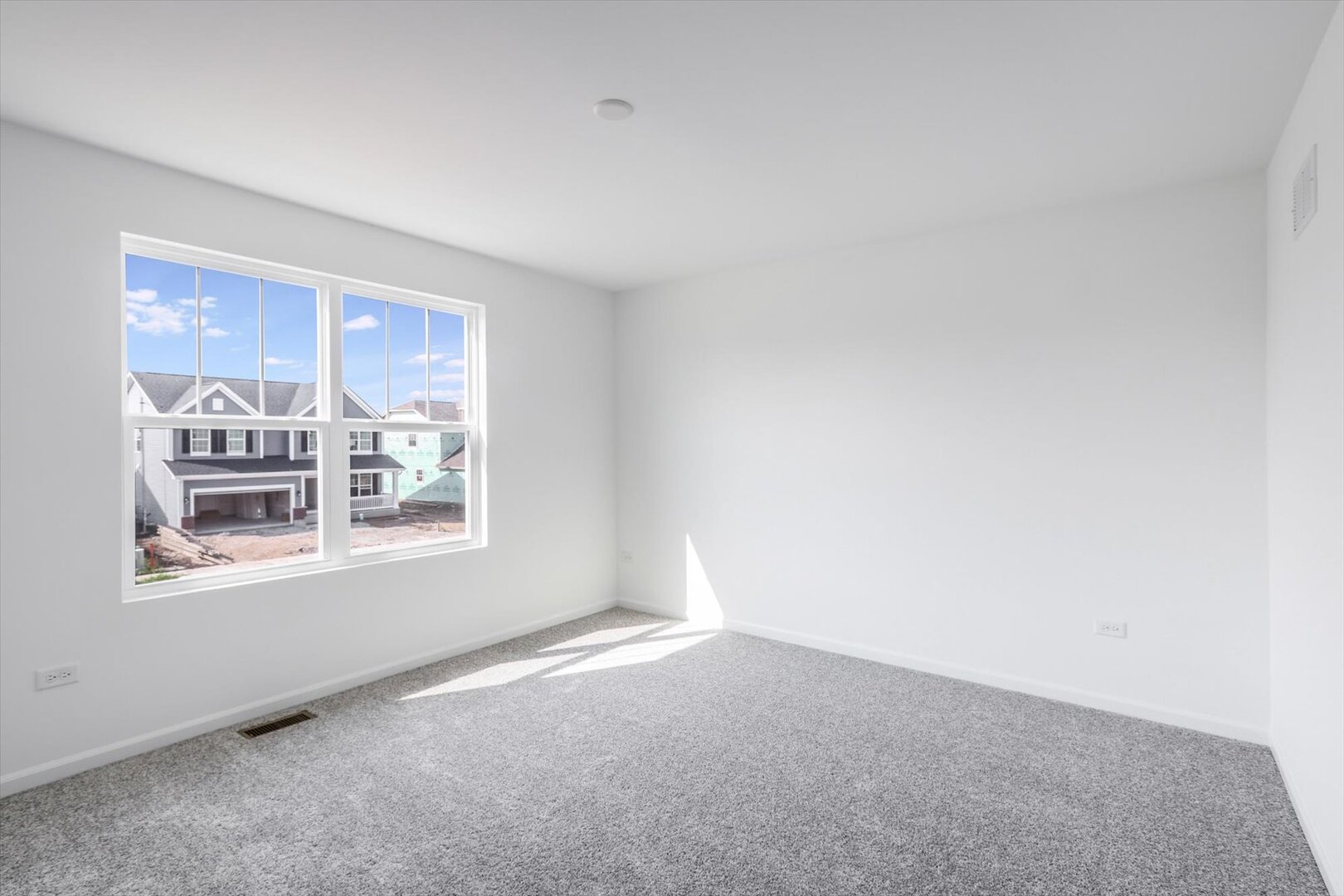 163 Piper Glen Avenue, Oswego, IL 60543