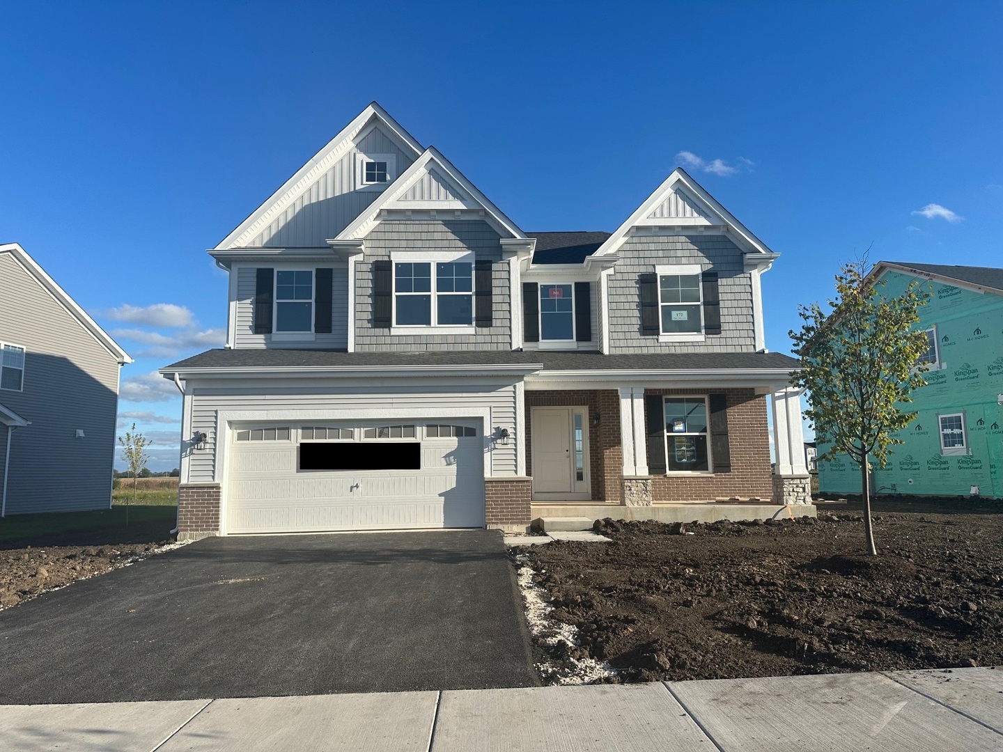 172 Piper Glen Avenue, Oswego, IL 60543