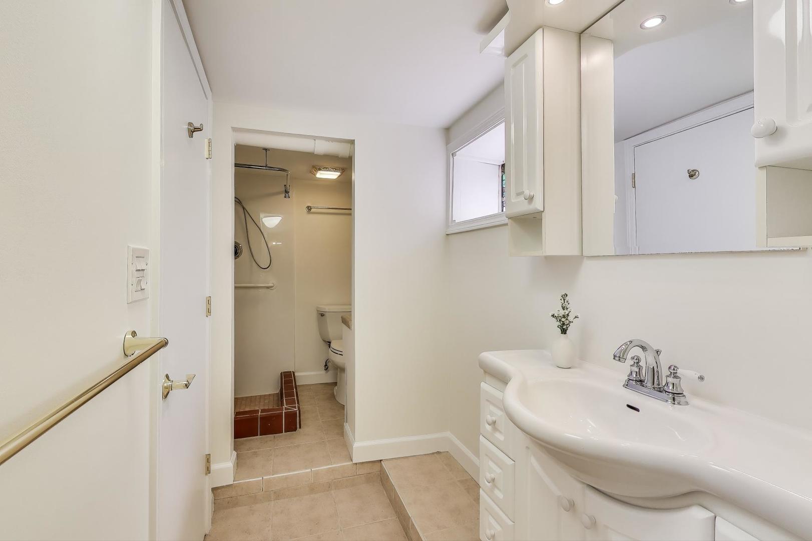 3800 Harrison Avenue, Brookfield, IL 60513