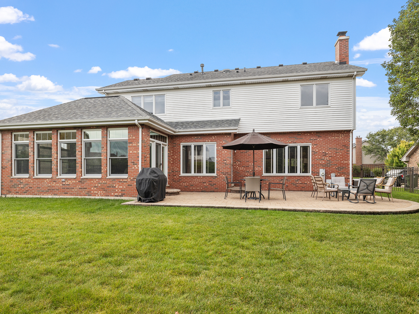 8530 Radcliffe Road, Tinley Park, IL 60487