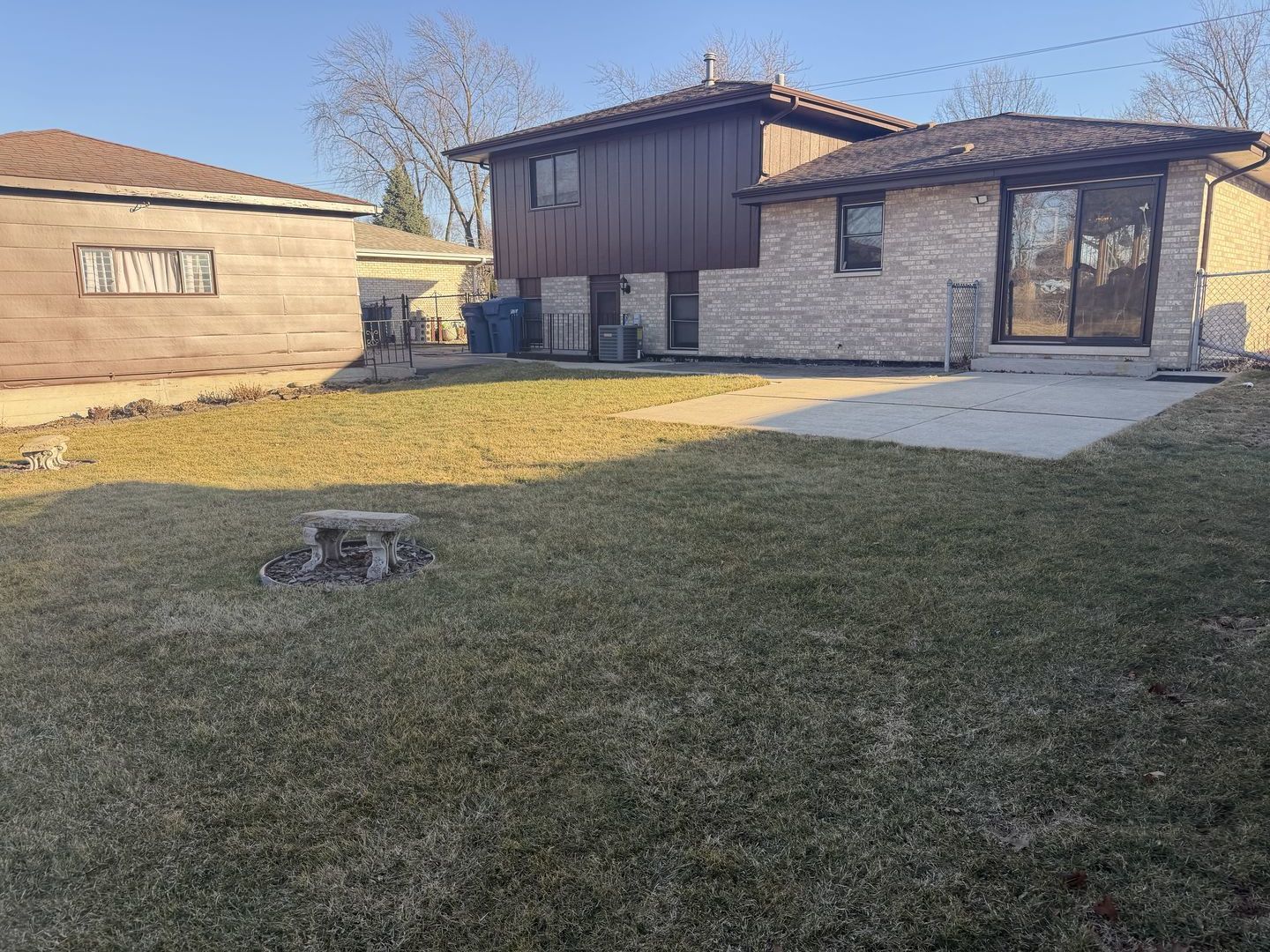 4240 143rd Street, Crestwood, IL 60418