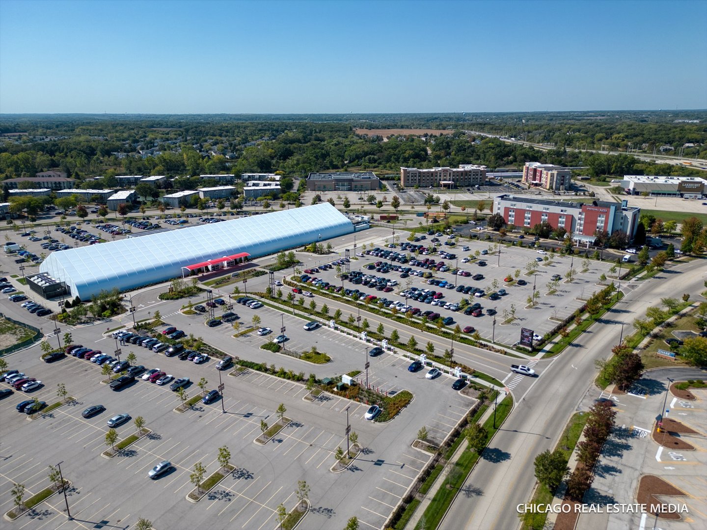 1102 S Oplaine Road, Gurnee, IL 60031