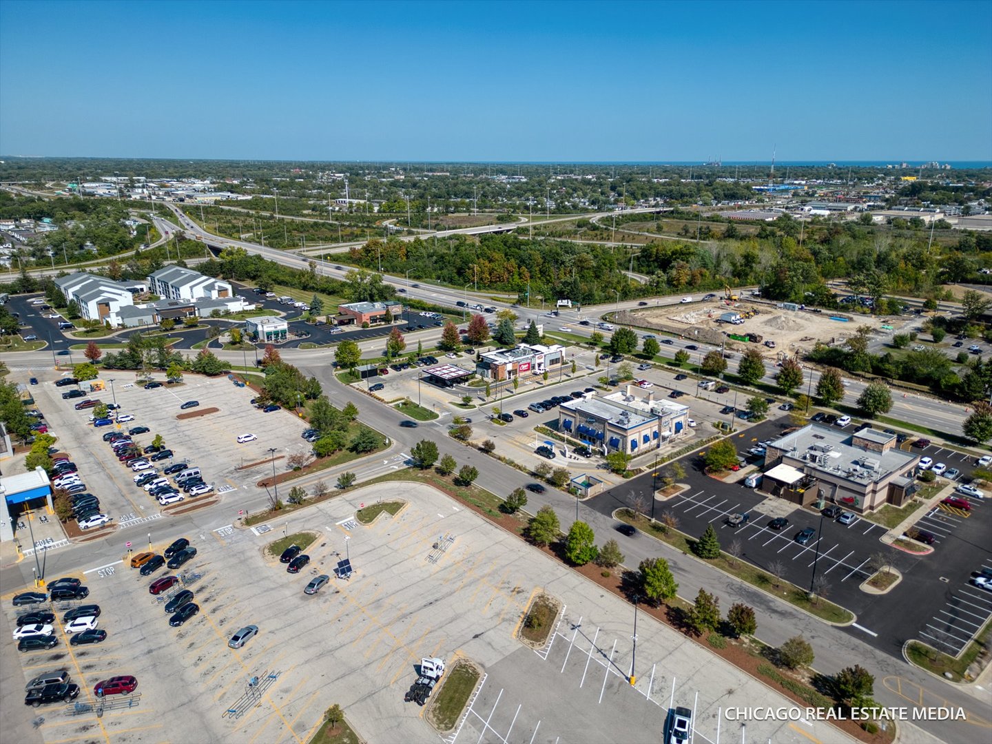 1102 S Oplaine Road, Gurnee, IL 60031