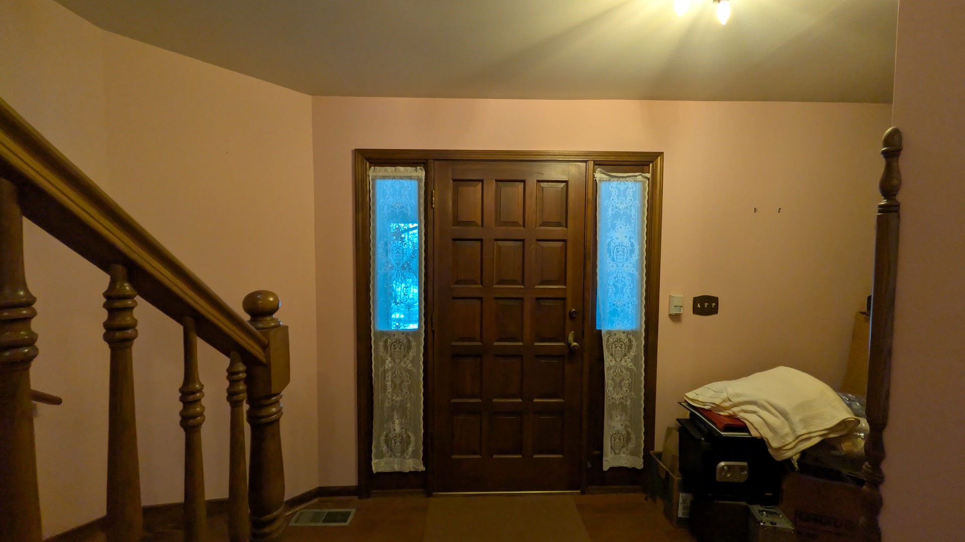 1102 S Oplaine Road, Gurnee, IL 60031