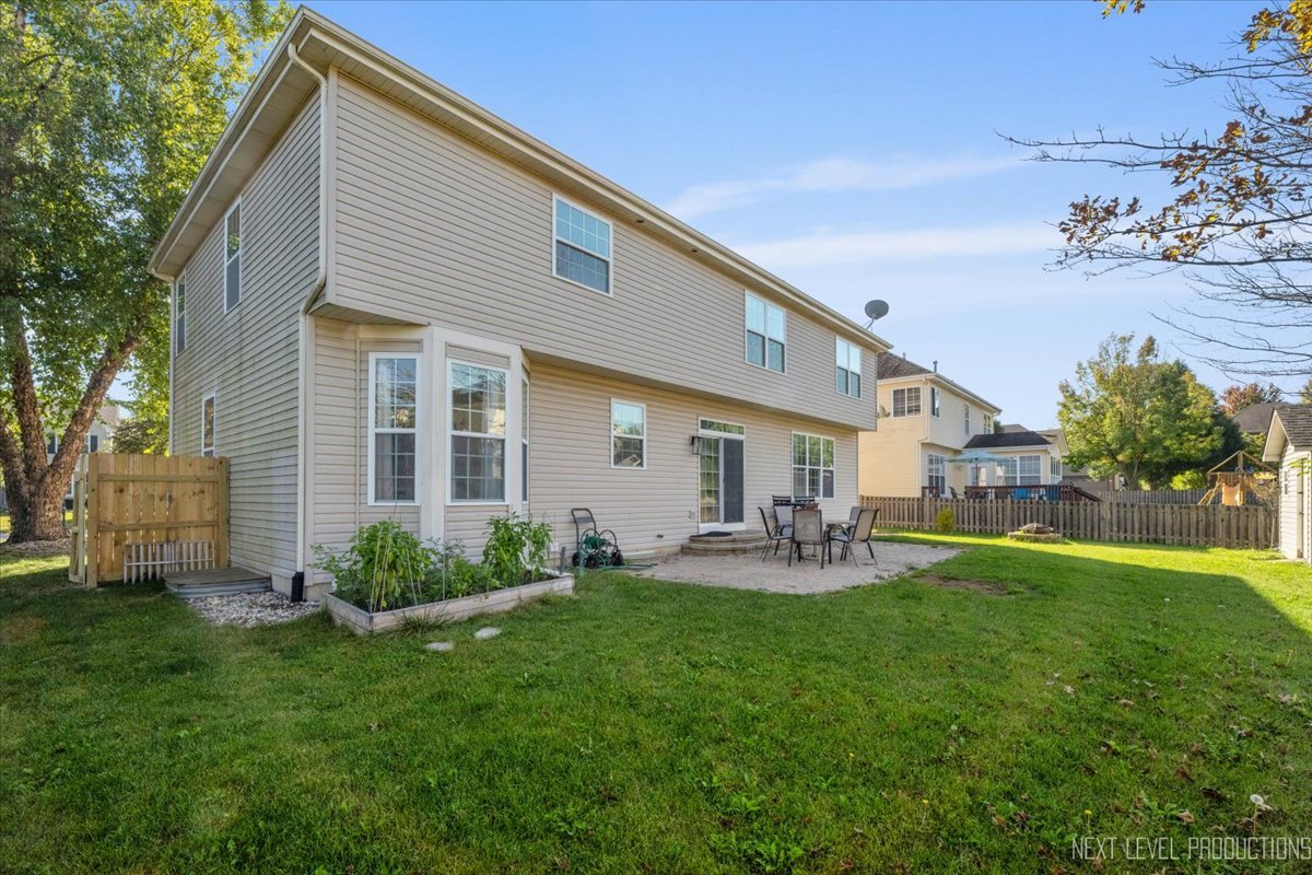 199 Vale Avenue, Sugar Grove, IL 60554