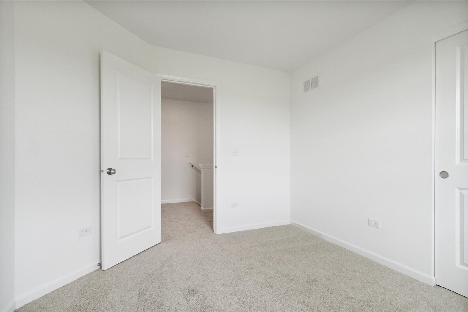 1759 Breton Avenue, North Aurora, IL 60542