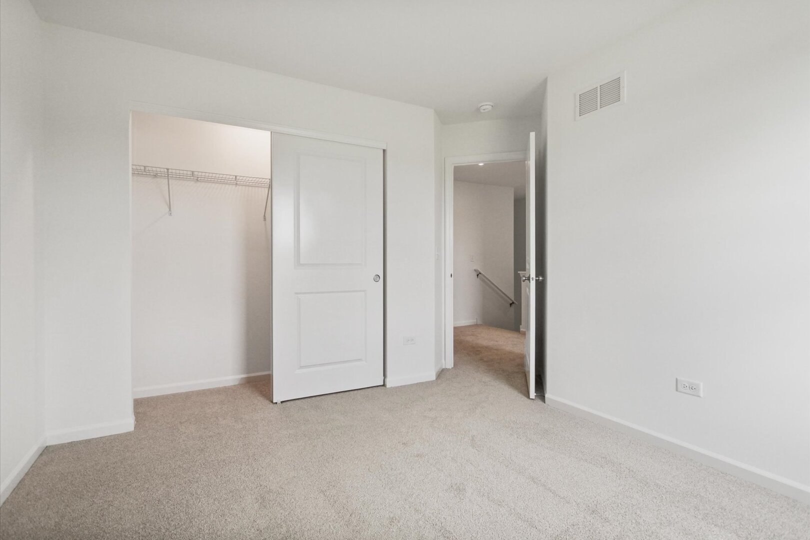 1759 Breton Avenue, North Aurora, IL 60542