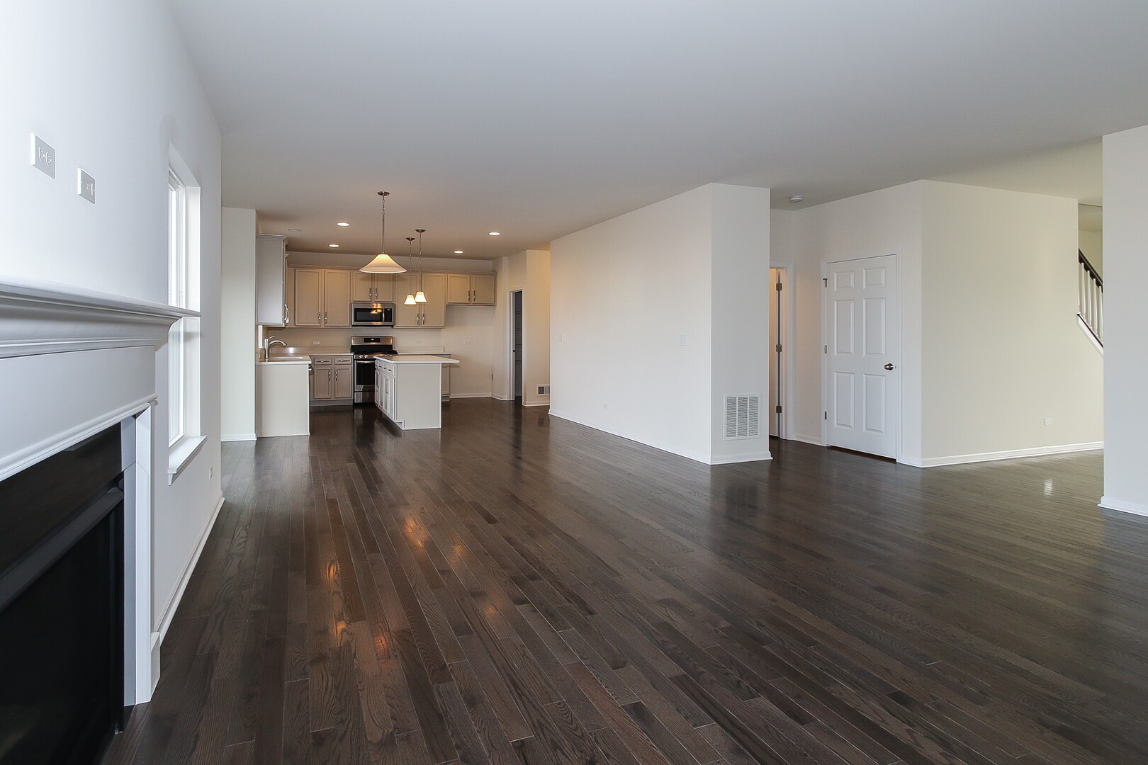 516 Endicott Road, South Elgin, IL 60177