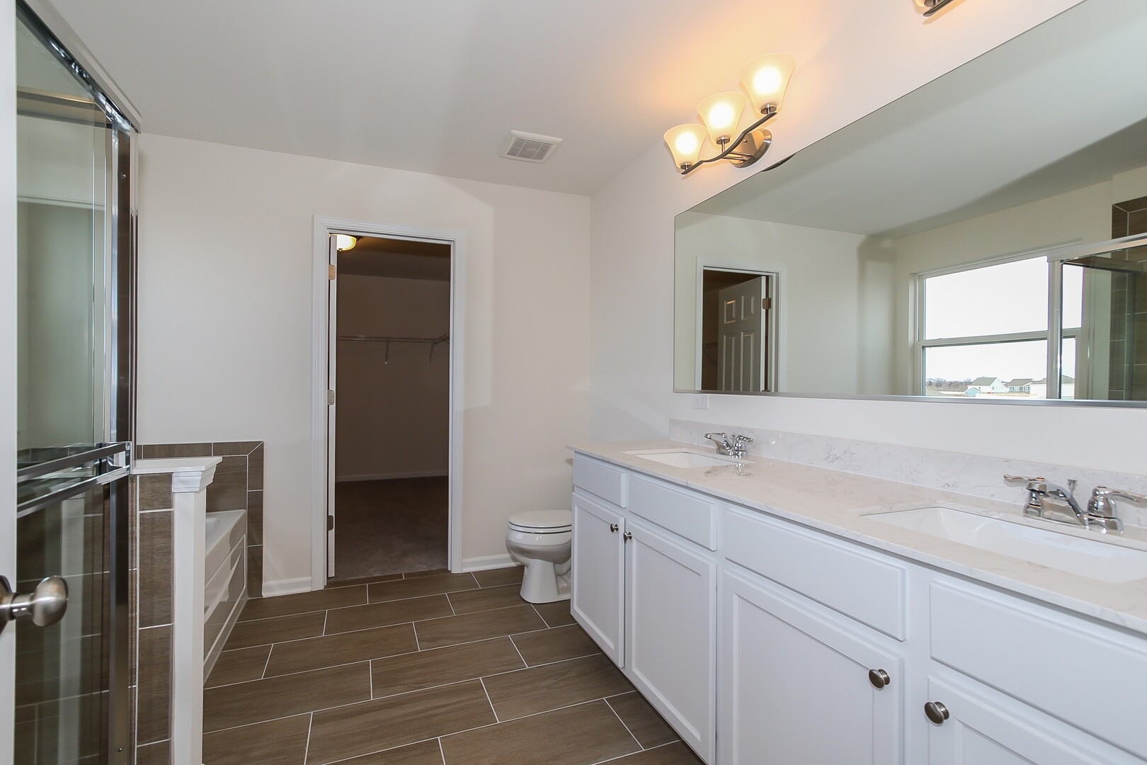 516 Endicott Road, South Elgin, IL 60177