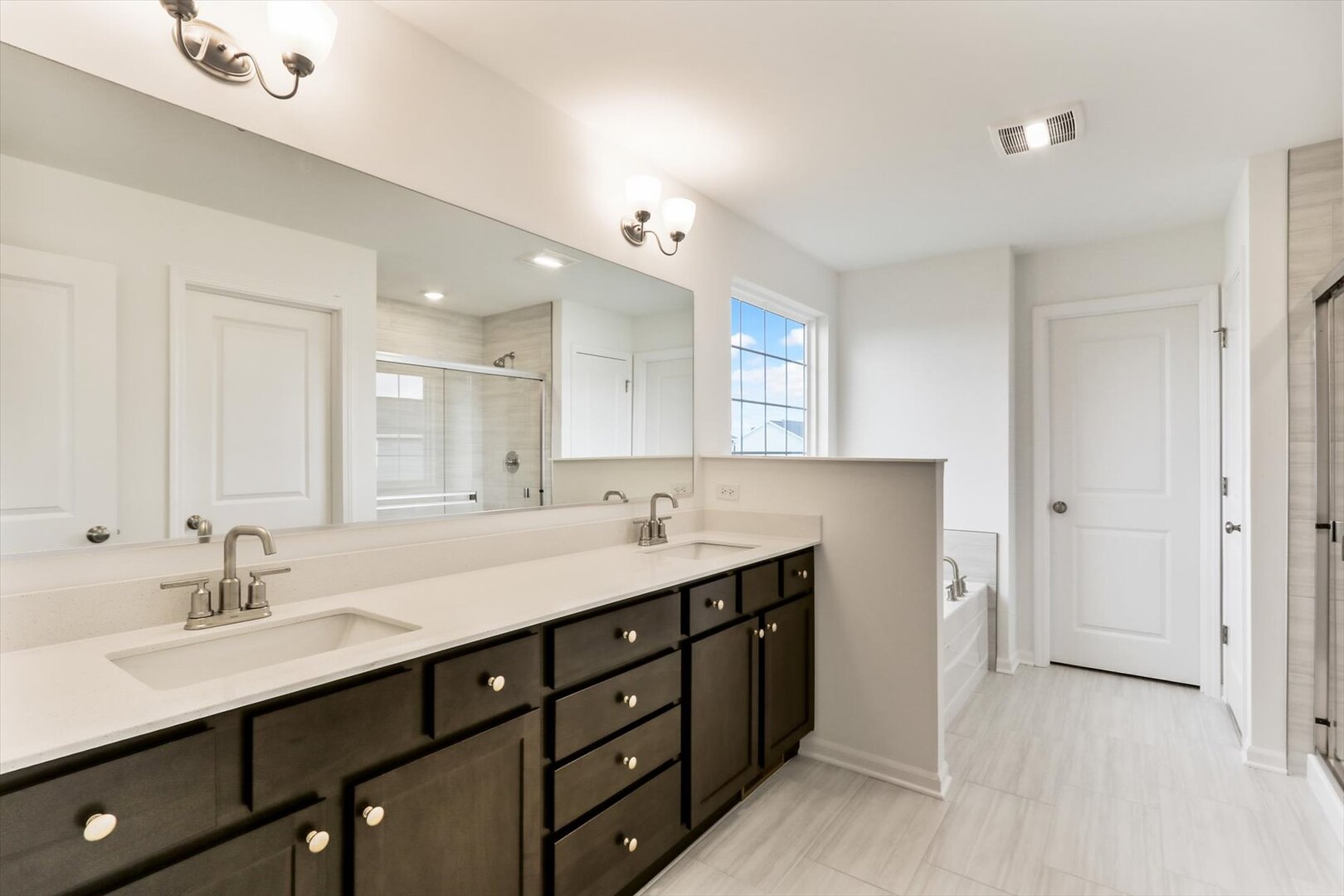 11391 Saxony Street, Huntley, IL 60142