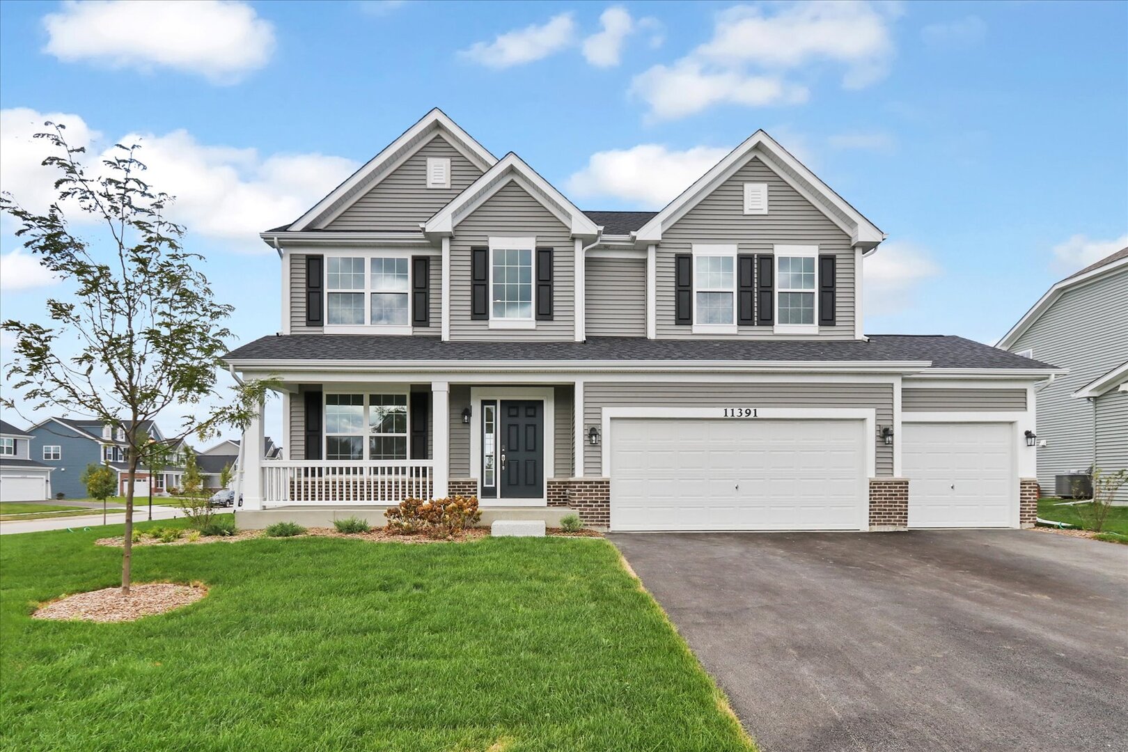 11391 Saxony Street, Huntley, IL 60142